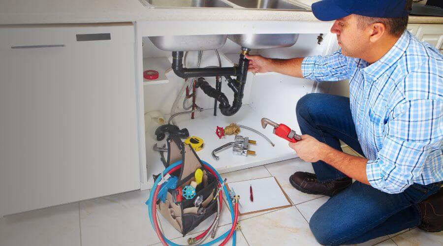 Local water heater installation in Leonidas, MI
